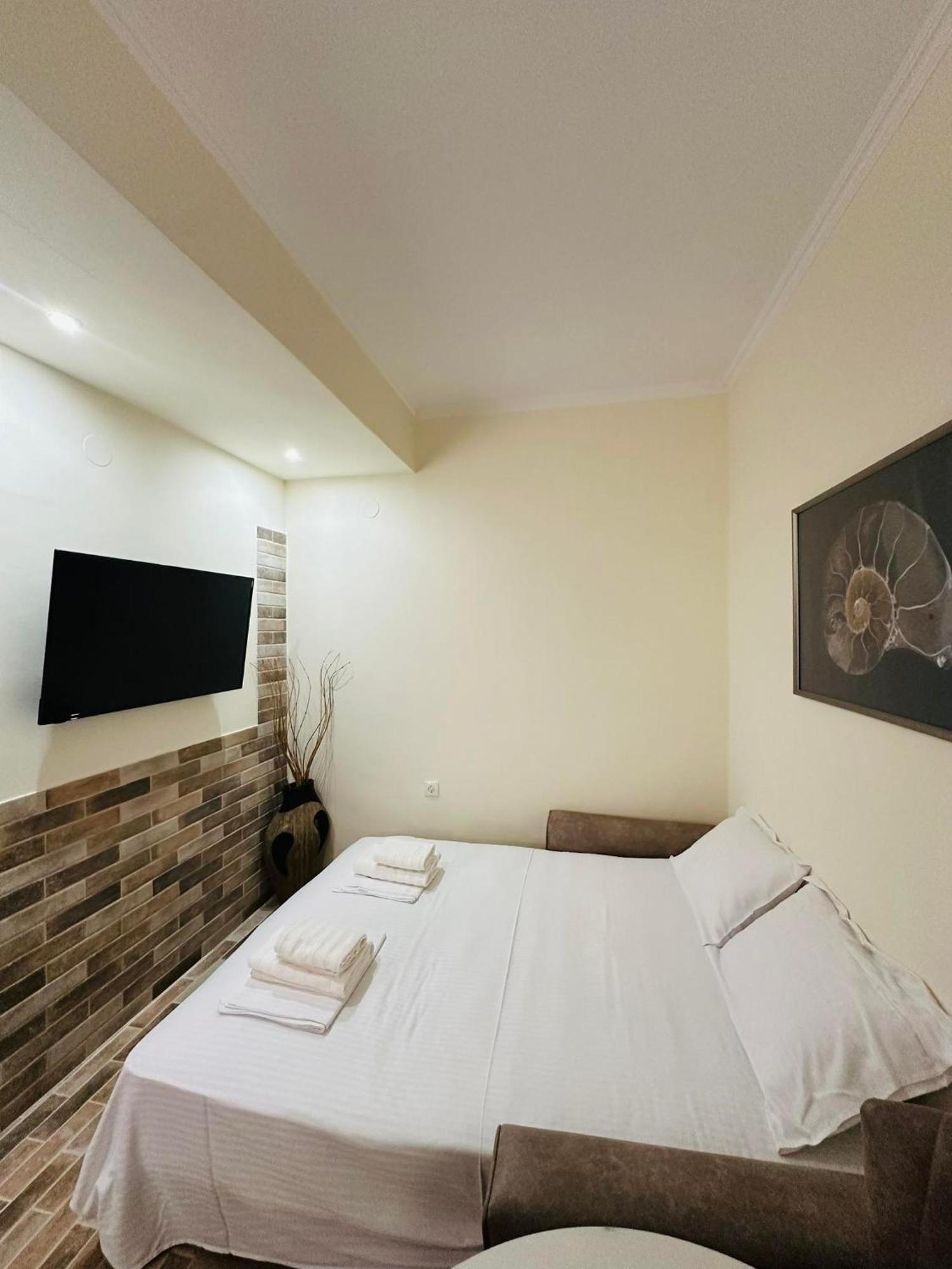 Comfy Apartments Нікіті Екстер'єр фото